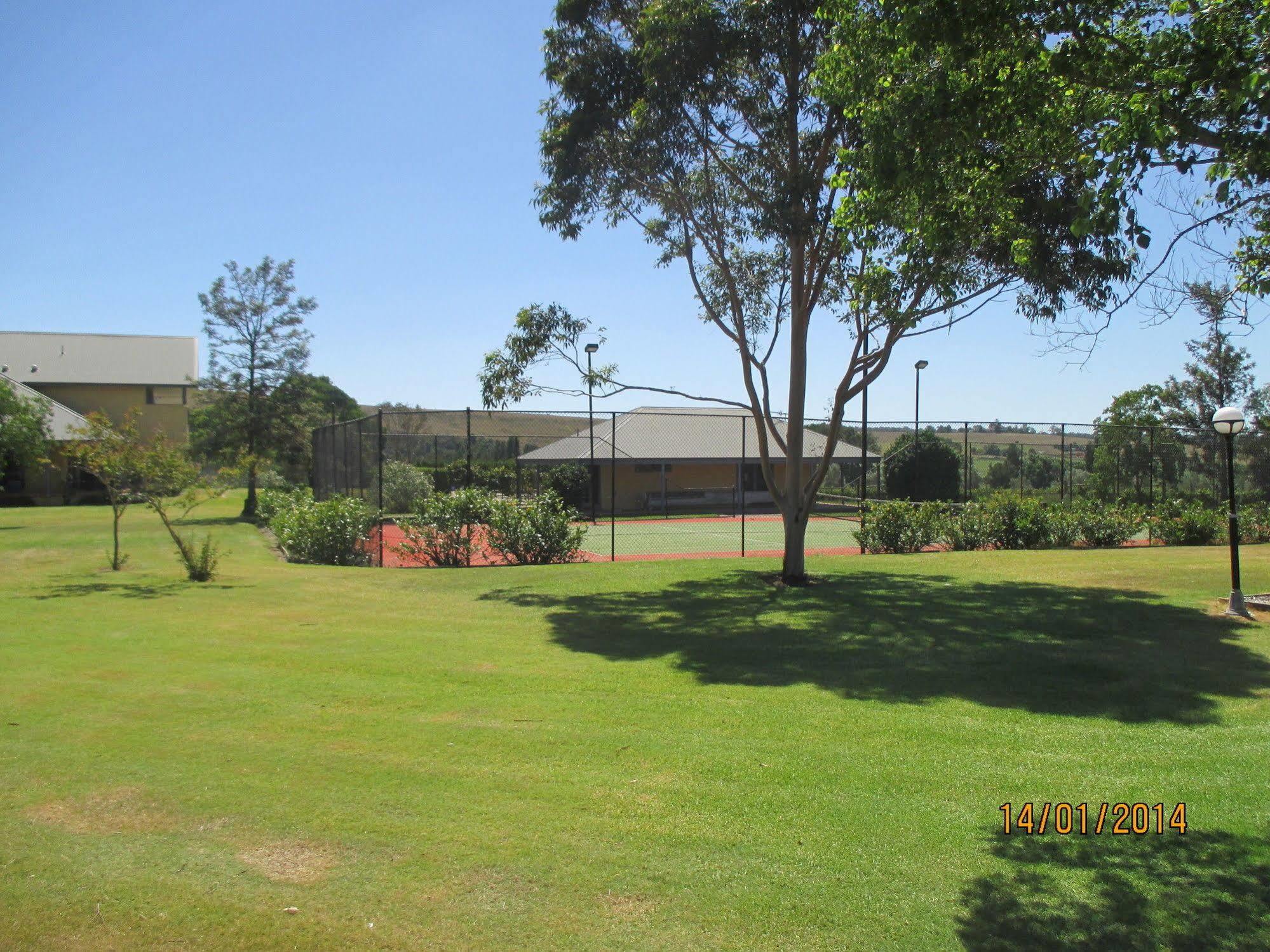 Hotel Tranquil Vale Vineyard Luskintyre Exterior foto